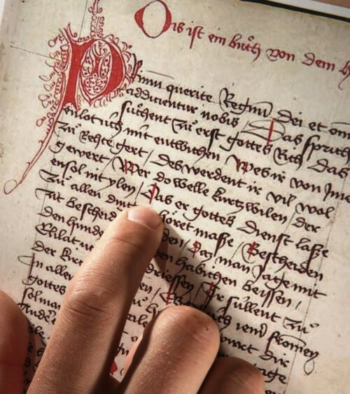Kopie einer Seite der mittelalterlichen Handschrift "Die Jüngere Habichtslehre", aufgenommen am 29.09.2011 an der Universität Jena.